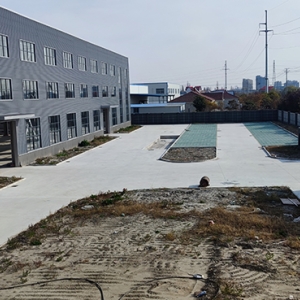 出租石港工業(yè)園區(qū)獨(dú)門(mén)獨(dú)院10000平新建鋼結(jié)構(gòu)廠房