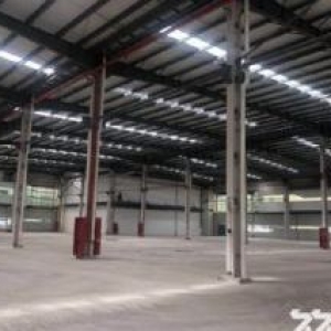 通州5萬平單一層標(biāo)準(zhǔn)機(jī)械廠房出租，形象美麗，交通便利