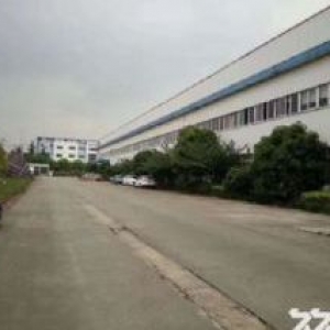 啟東8300平廠房出租，證件齊全，空地超大，歡迎來電咨詢
