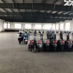 崇川2500平廠房出租，歡迎來電咨詢